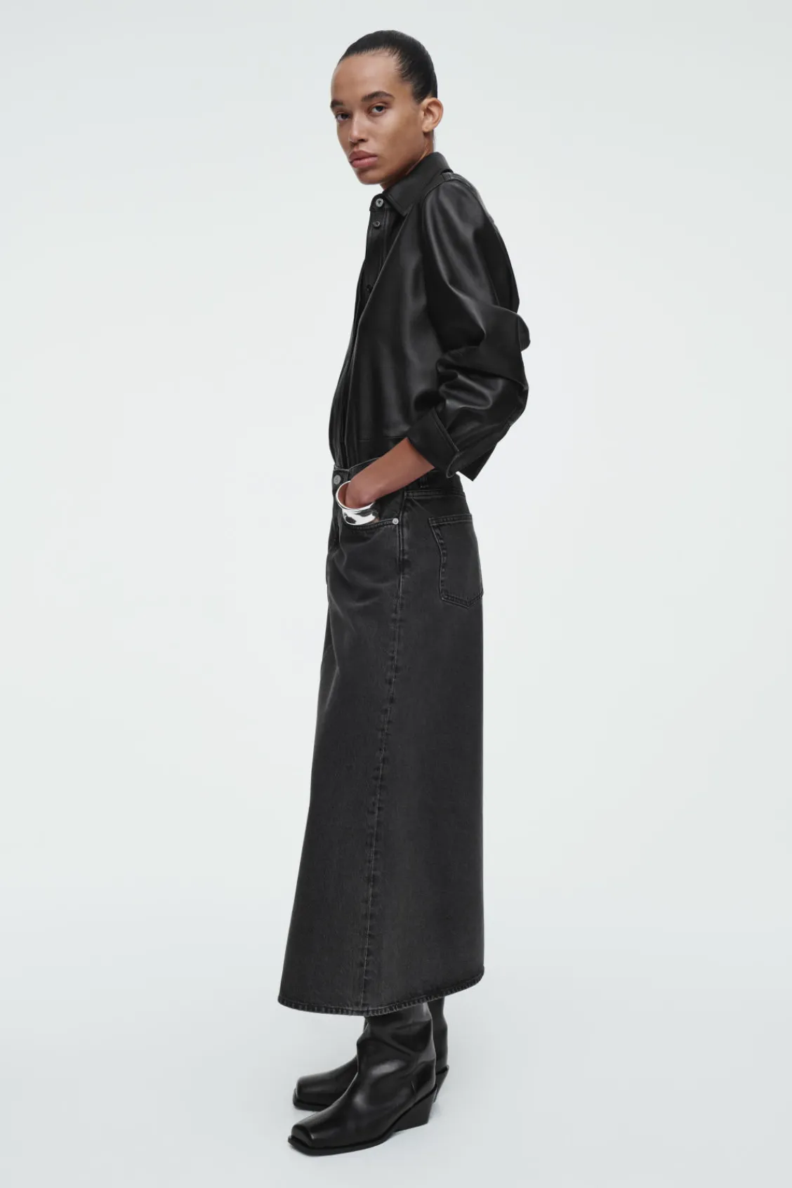 COS A-LINE DENIM MIDI SKIRT BLACK Hot