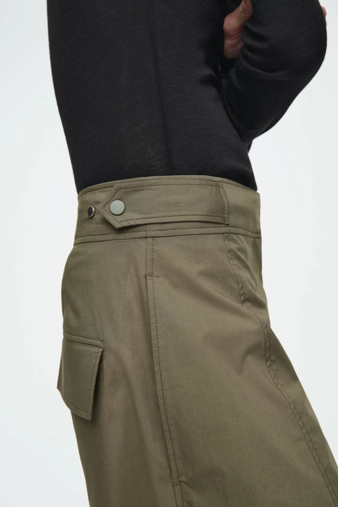 COS BARREL-LEG UTILITY PANTS KHAKI Cheap