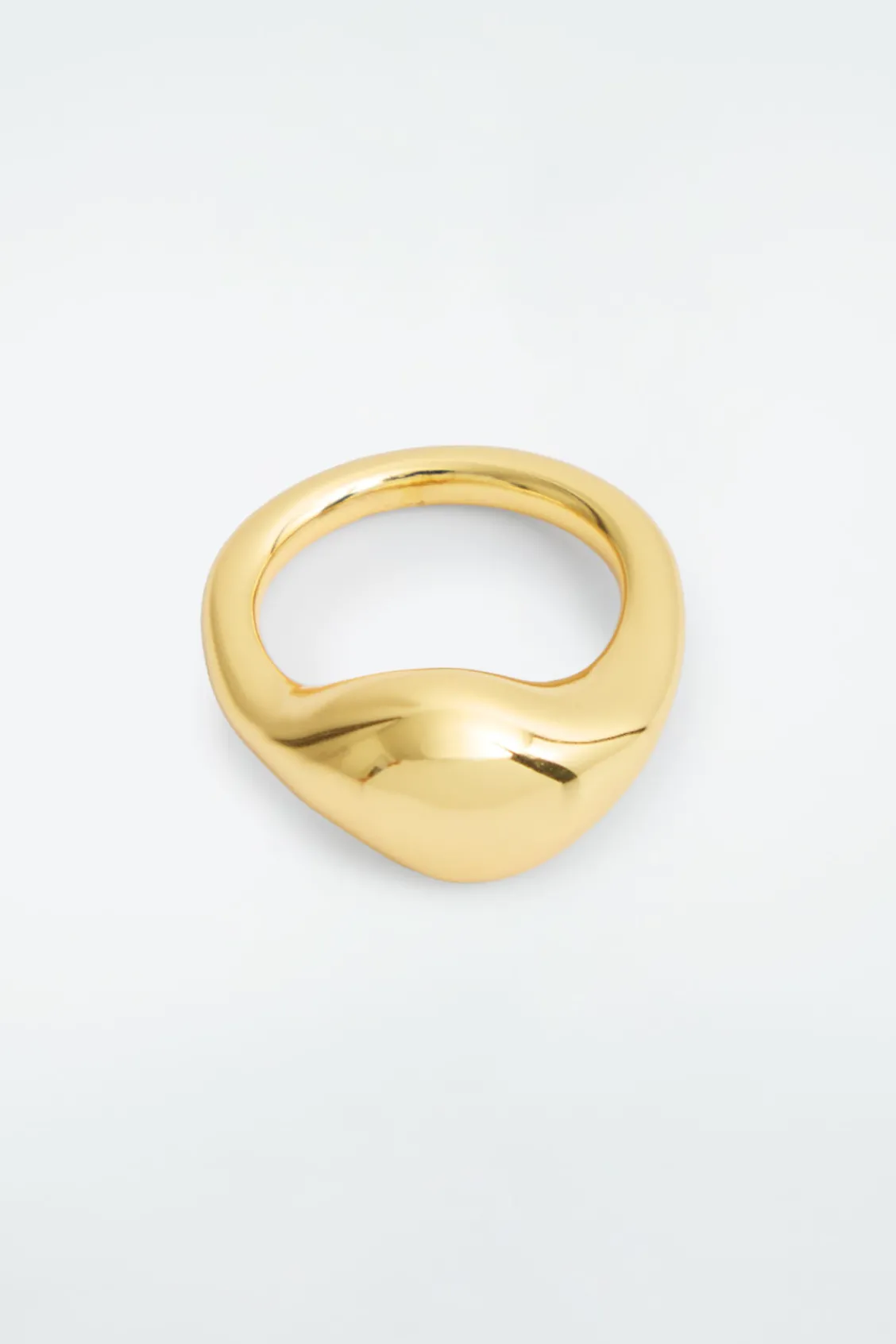 COS CHUNKY DROPLET PINKY RING GOLD Store