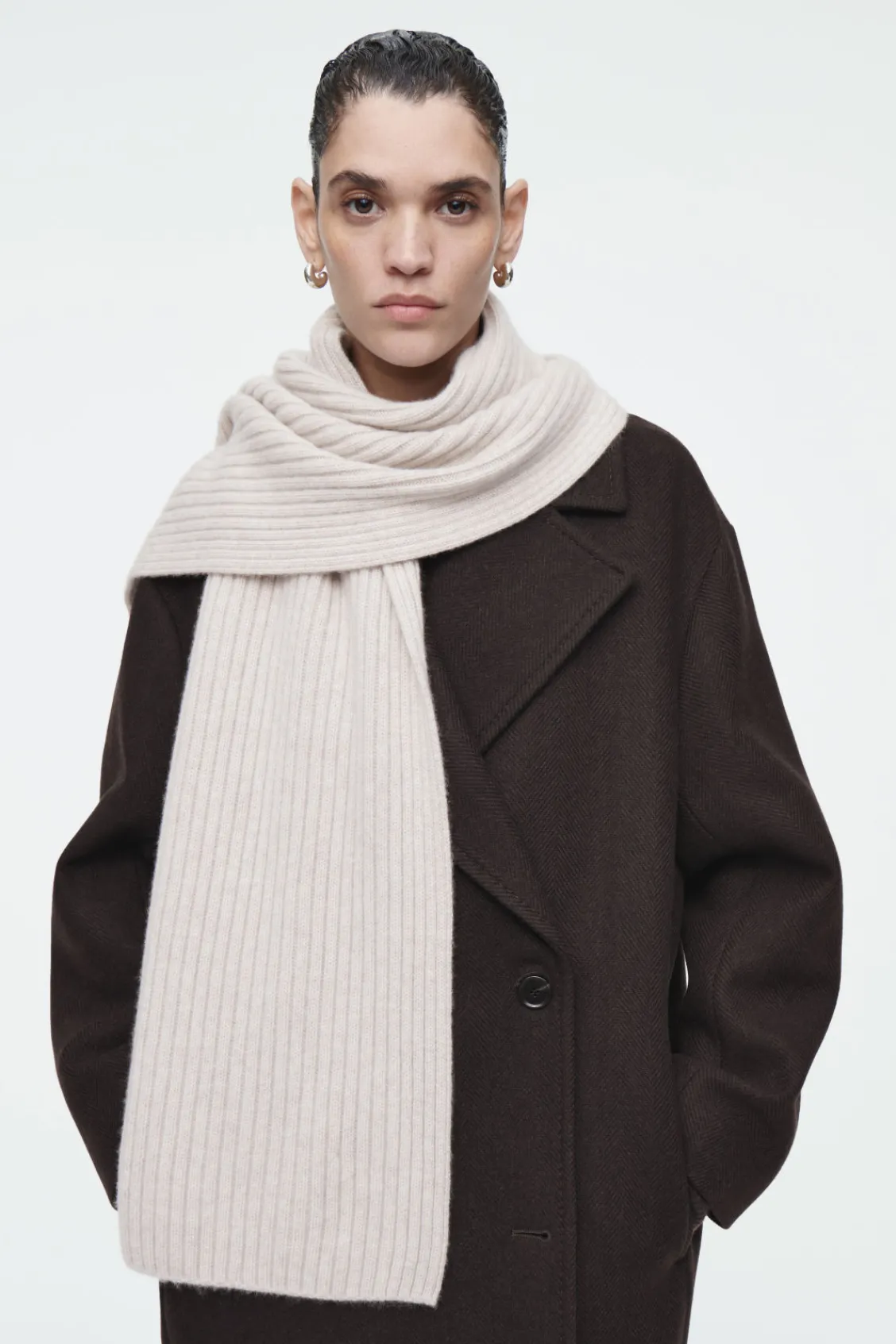 COS CHUNKY RIBBED PURE CASHMERE SCARF OFF-WHITE Cheap