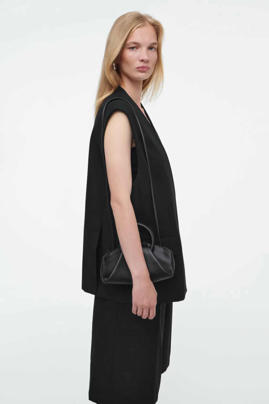 COS FOLD MICRO TOTE - LEATHER BLACK Online