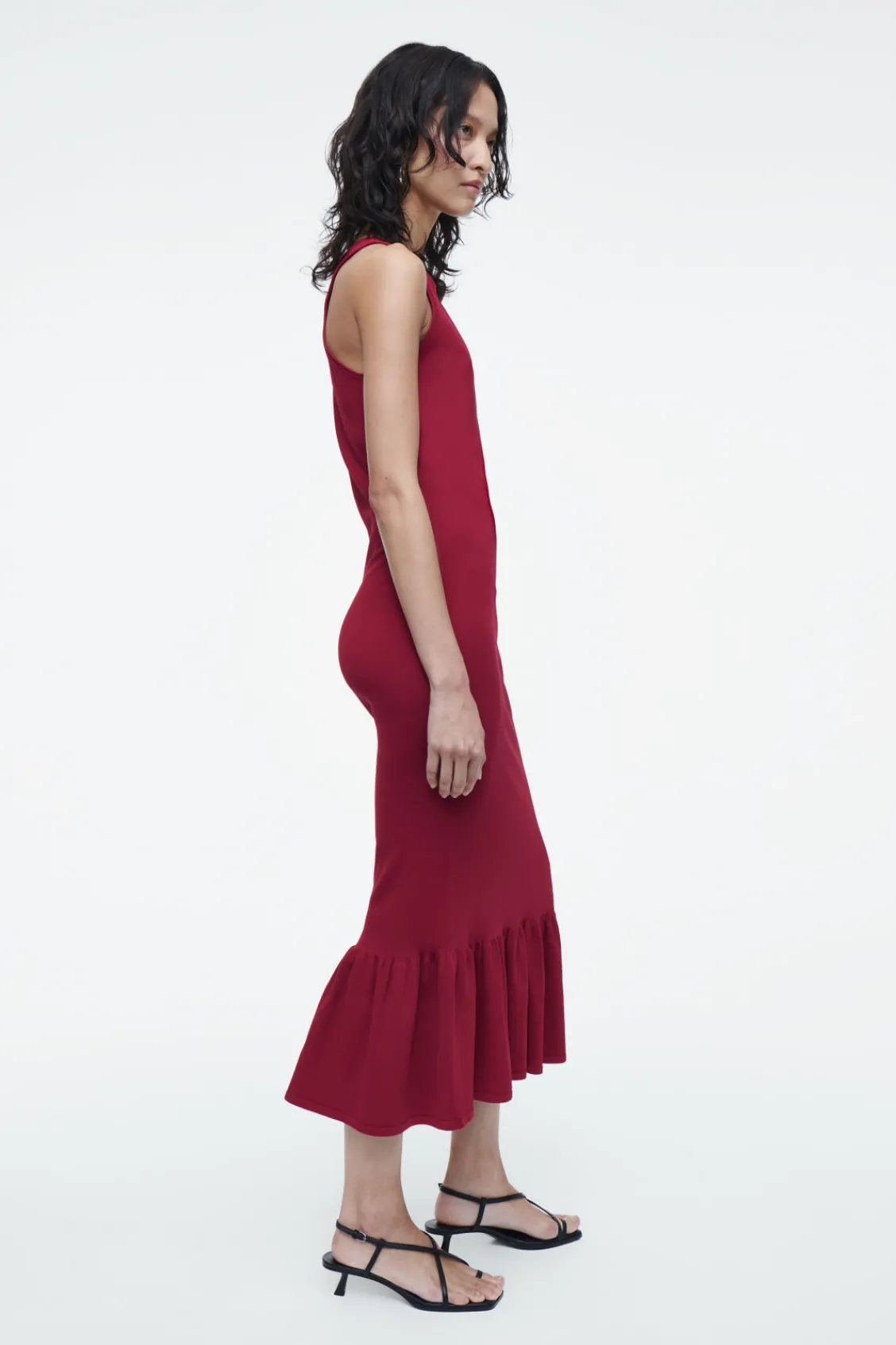 COS KNITTED RUFFLED-HEM MIDI DRESS DARK RED Store