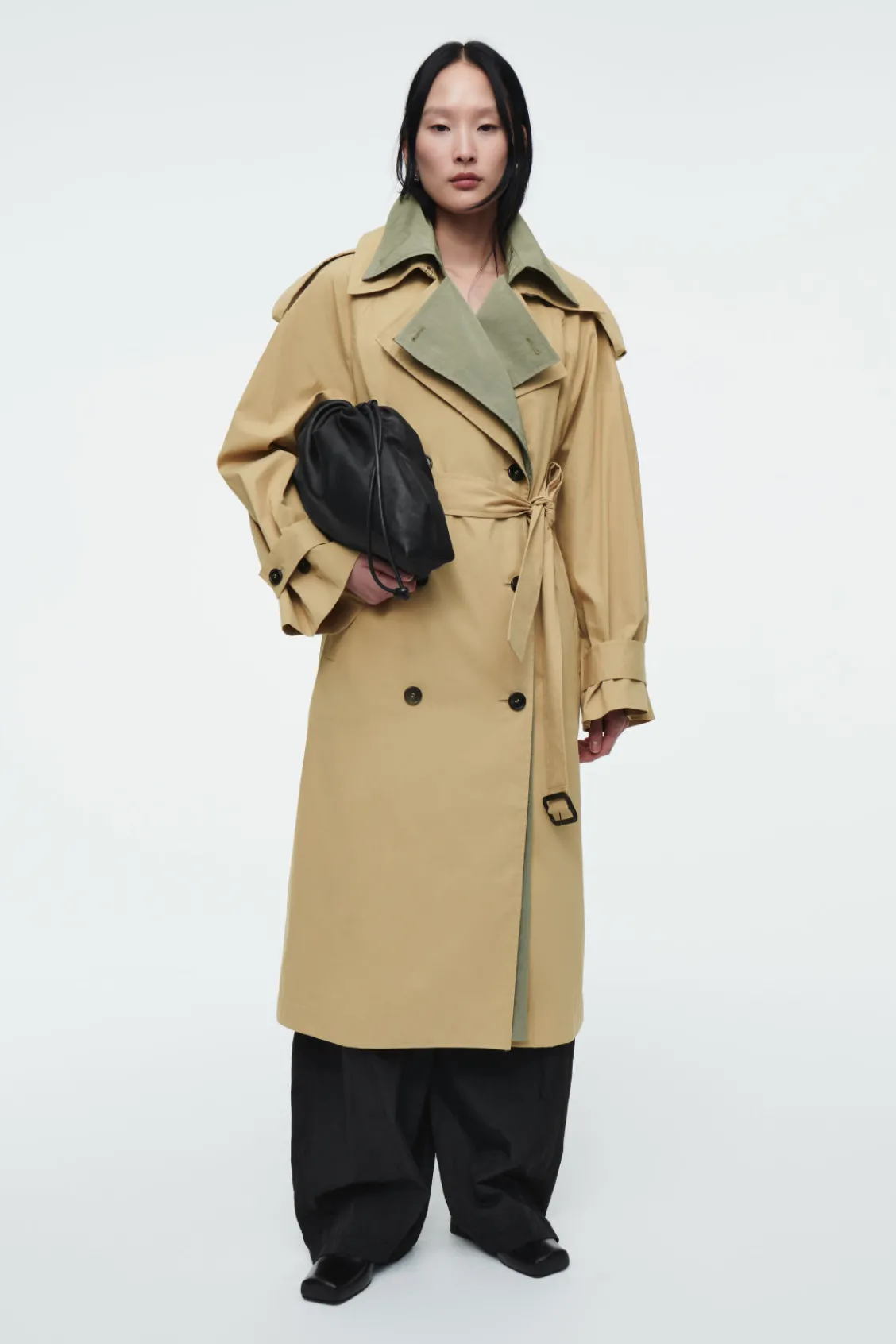 COS LAYERED DOUBLE-BREASTED TRENCH COAT BEIGE / KHAKI Shop