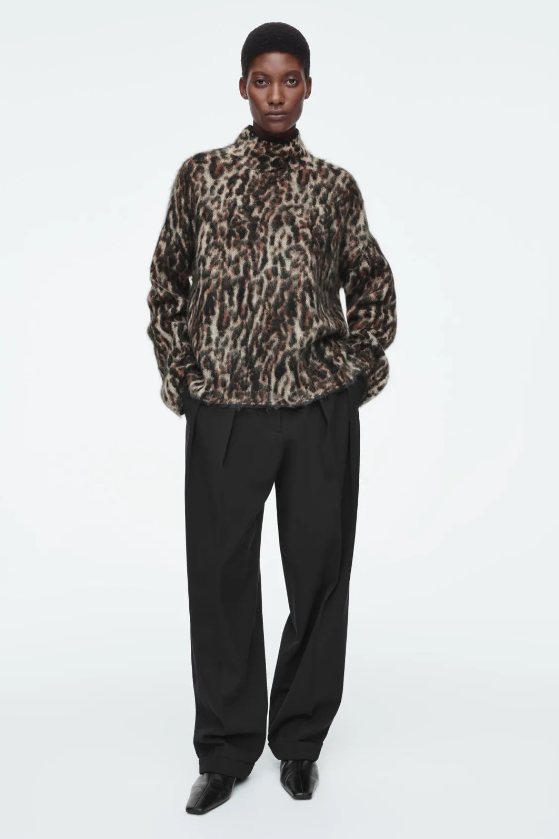 COS -PRINT MOHAIR-BLEND SWEATER LEOPARD Store