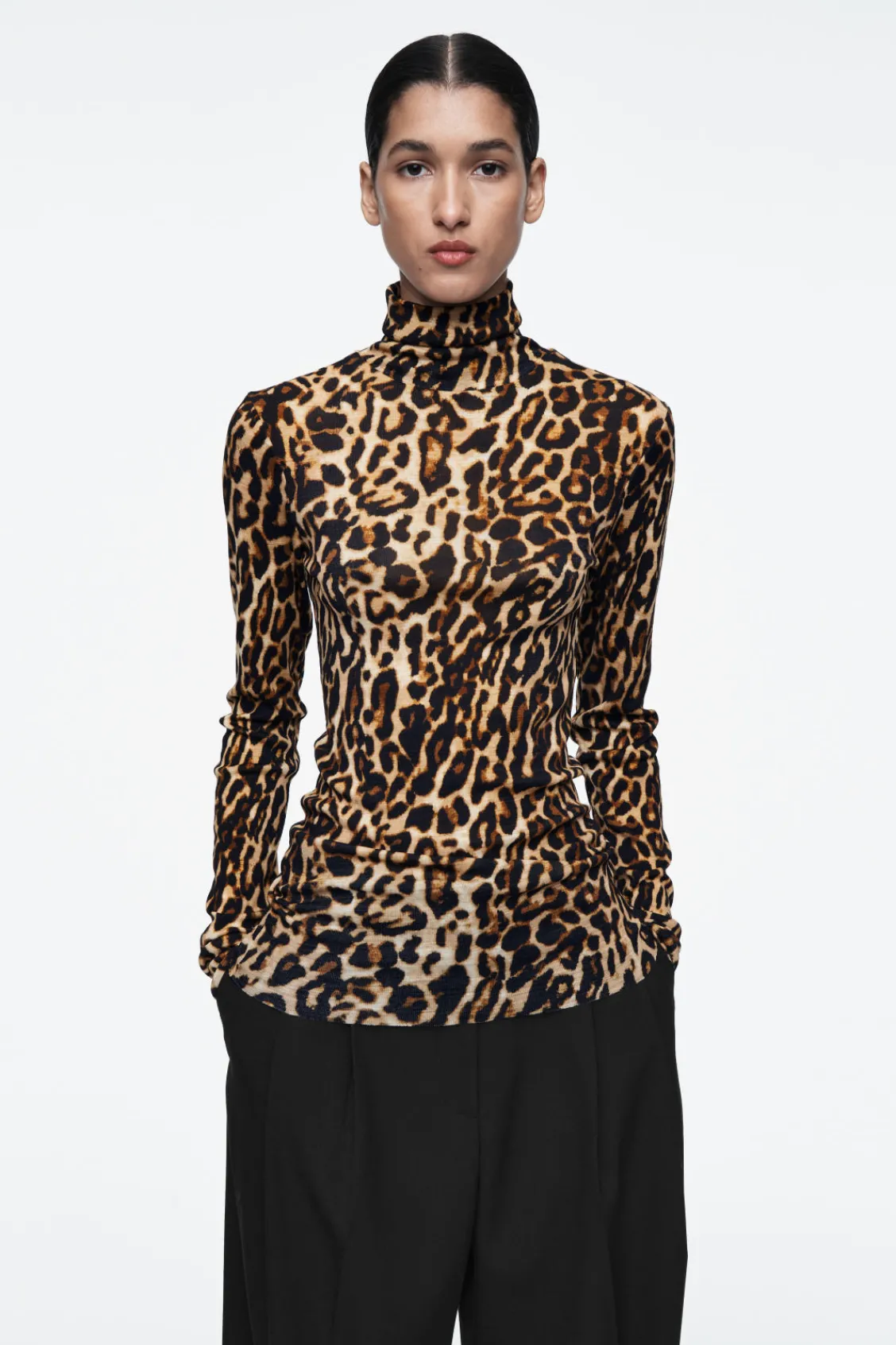 COS MERINO WOOL TURTLENECK TOP LEOPARD Outlet