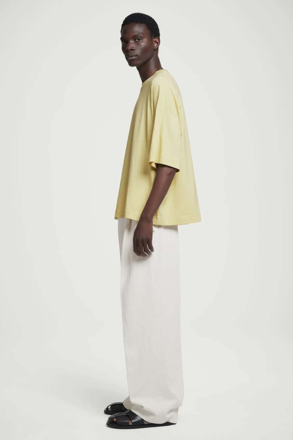 COS OVERSIZED EXTRA-WIDE COTTON T-SHIRT PALE YELLOW Cheap