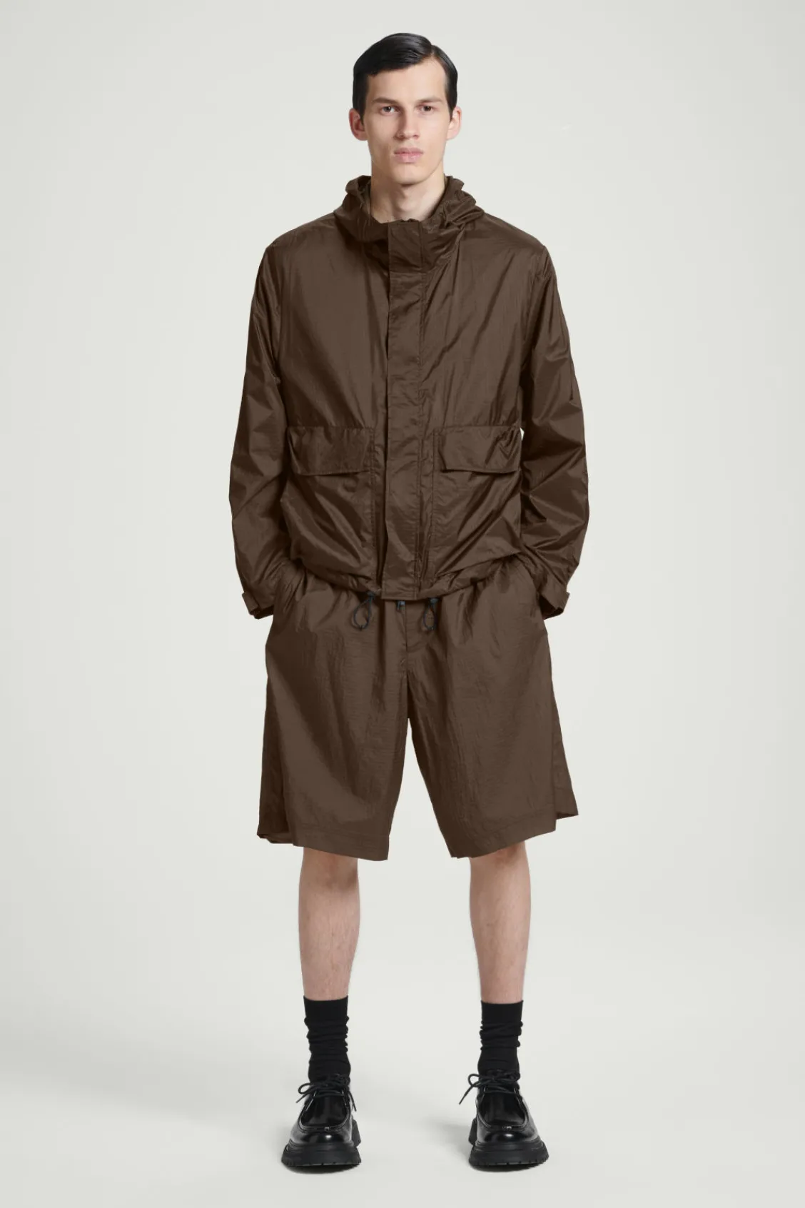 COS OVERSIZED PARACHUTE NYLON UTILITY JACKET BROWN Best