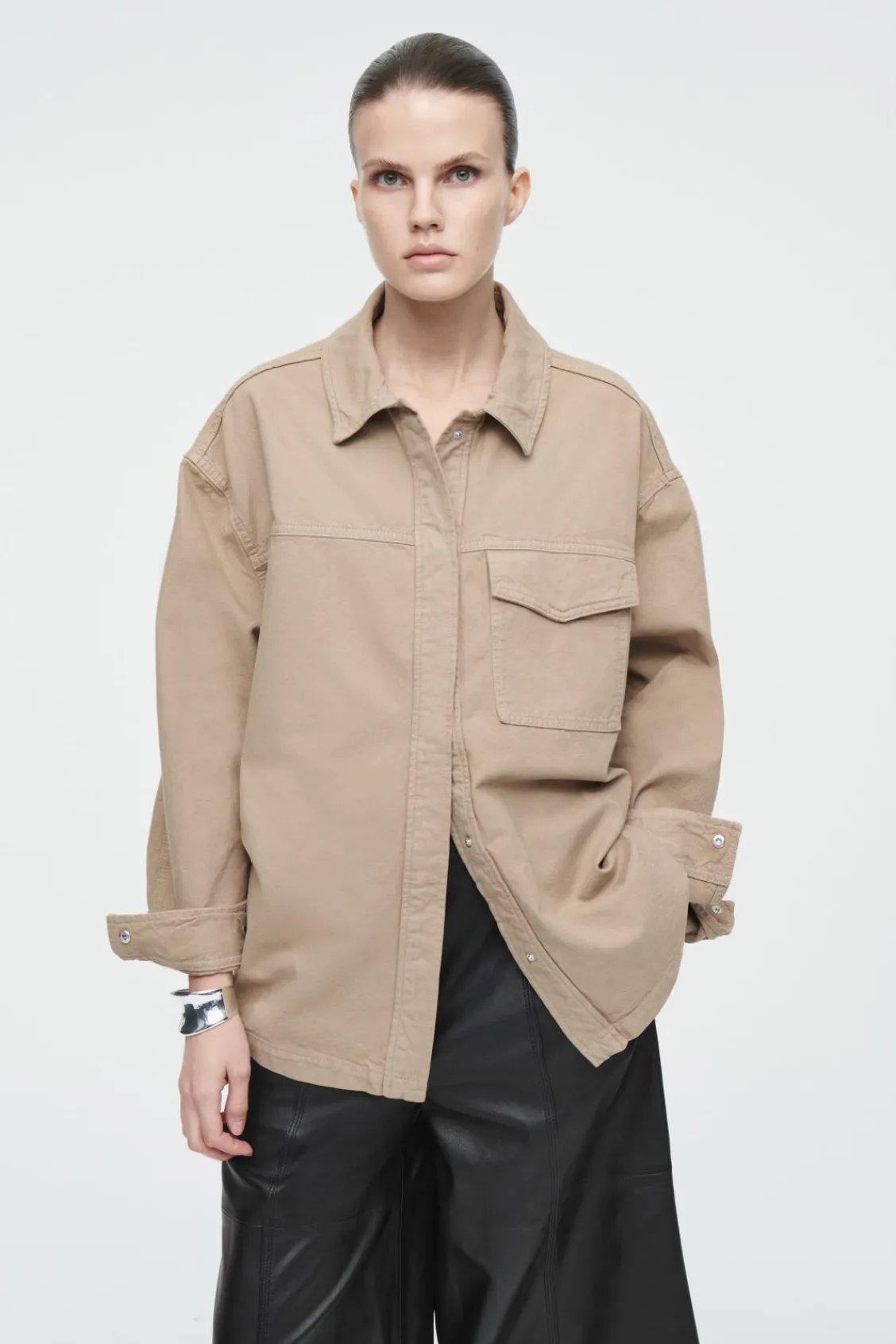 COS OVERSIZED WORKWEAR OVERSHIRT KHAKI Fashion