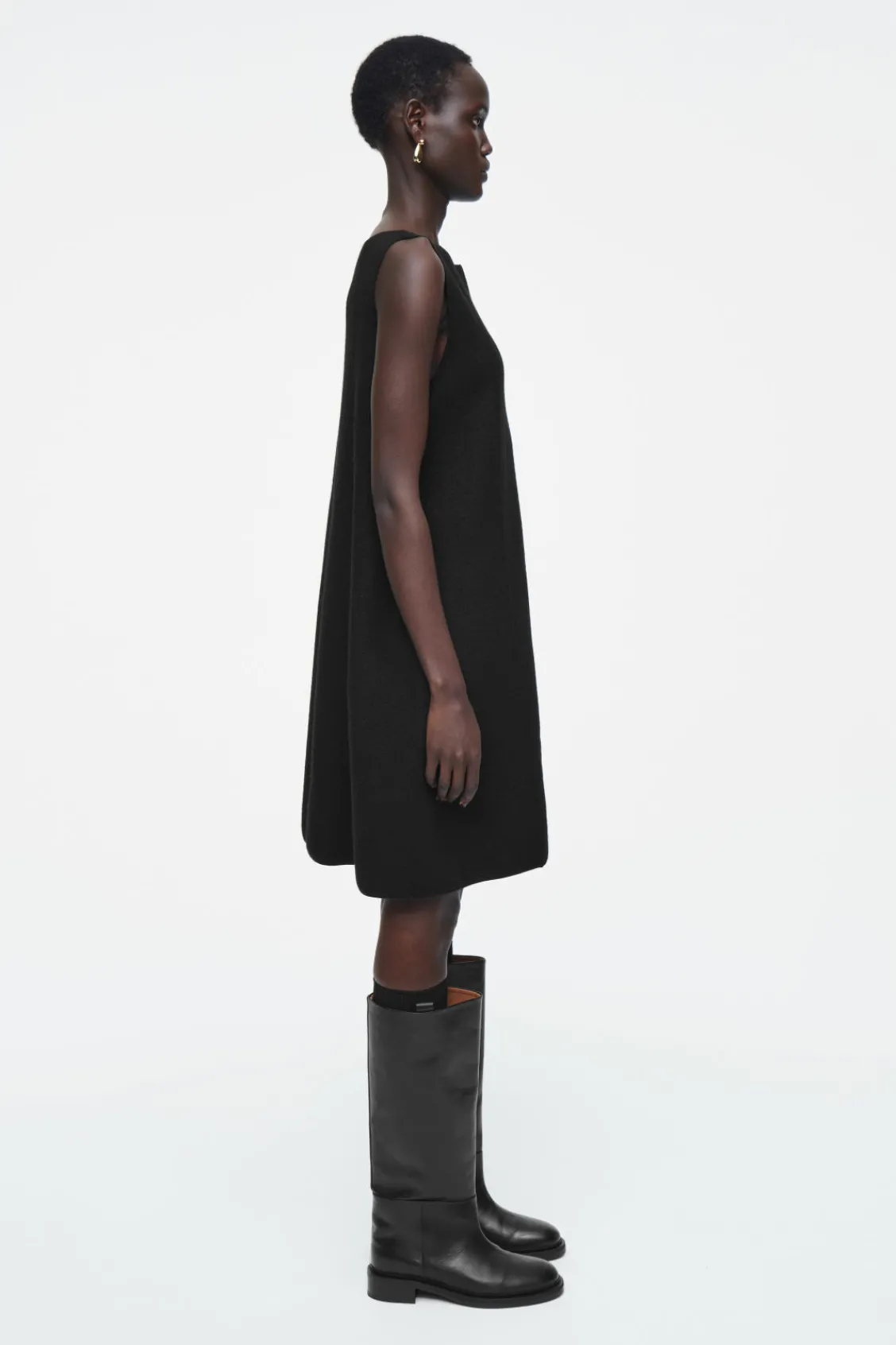 COS PANELED WOOL SHIFT DRESS BLACK Flash Sale