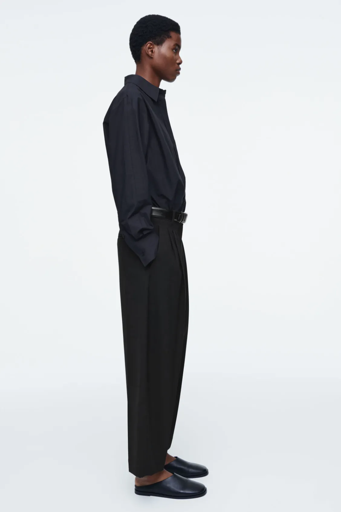 COS PLEATED BARREL-LEG WOOL-BLEND PANTS BLACK Best