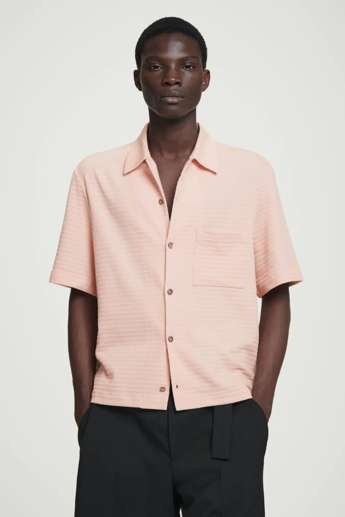 COS REGULAR SEERSUCKER COTTON SHORT-SLEEVED SHIRT PINK Clearance