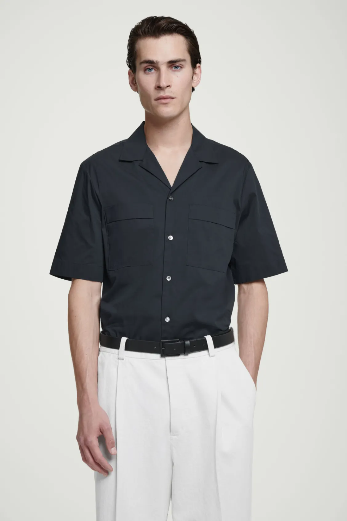 COS REGULAR UTILITY COTTON SHORT-SLEEVED SHIRT NAVY Sale