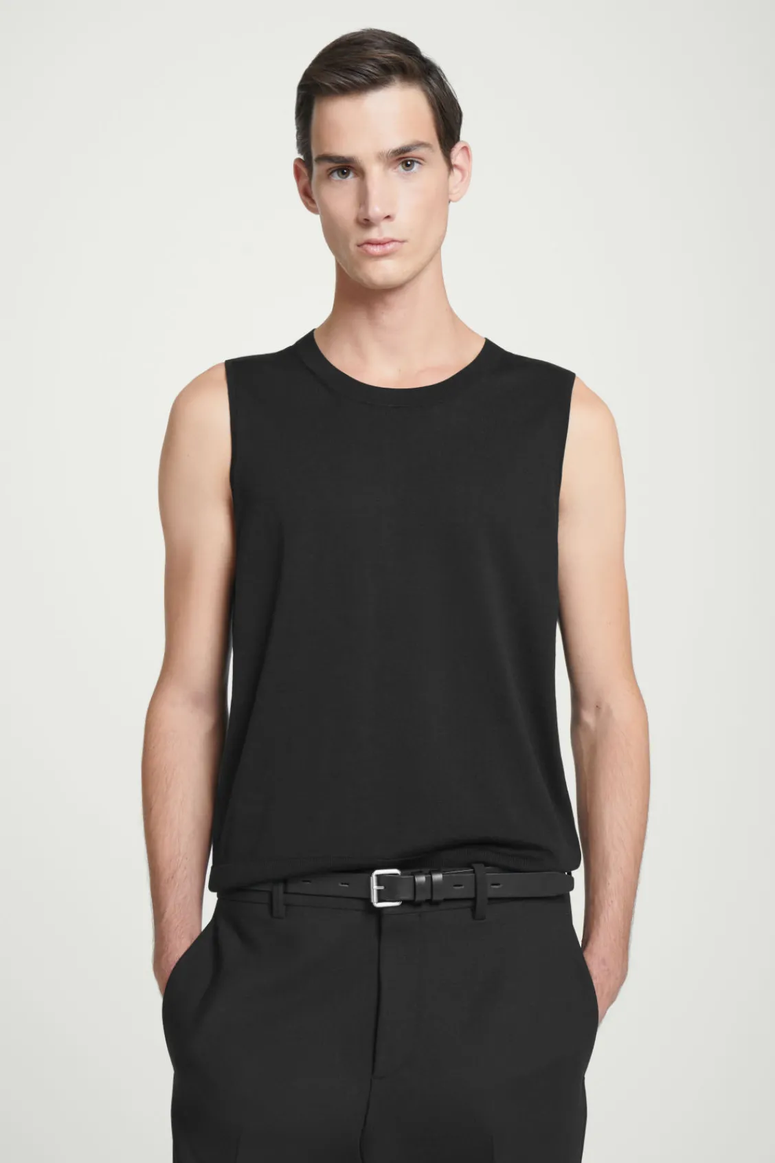 COS RELAXED KNITTED SILK VEST BLACK Clearance