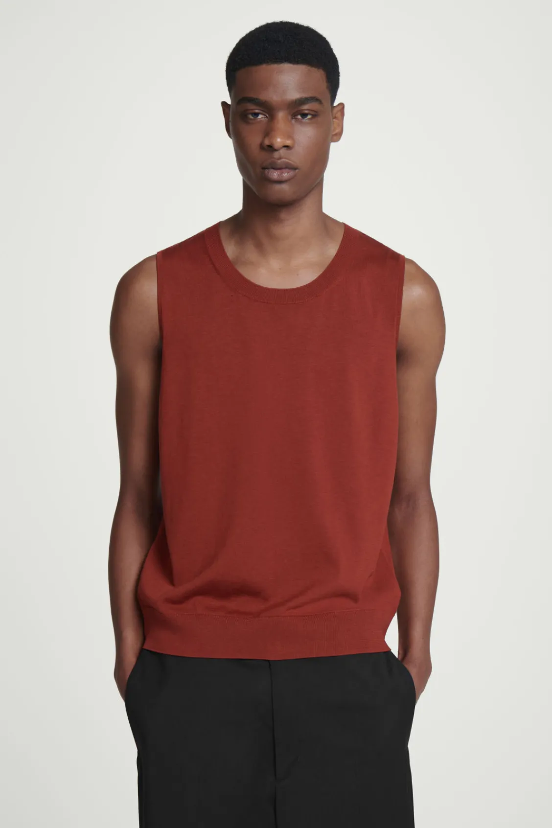 COS RELAXED KNITTED SILK VEST RED Online