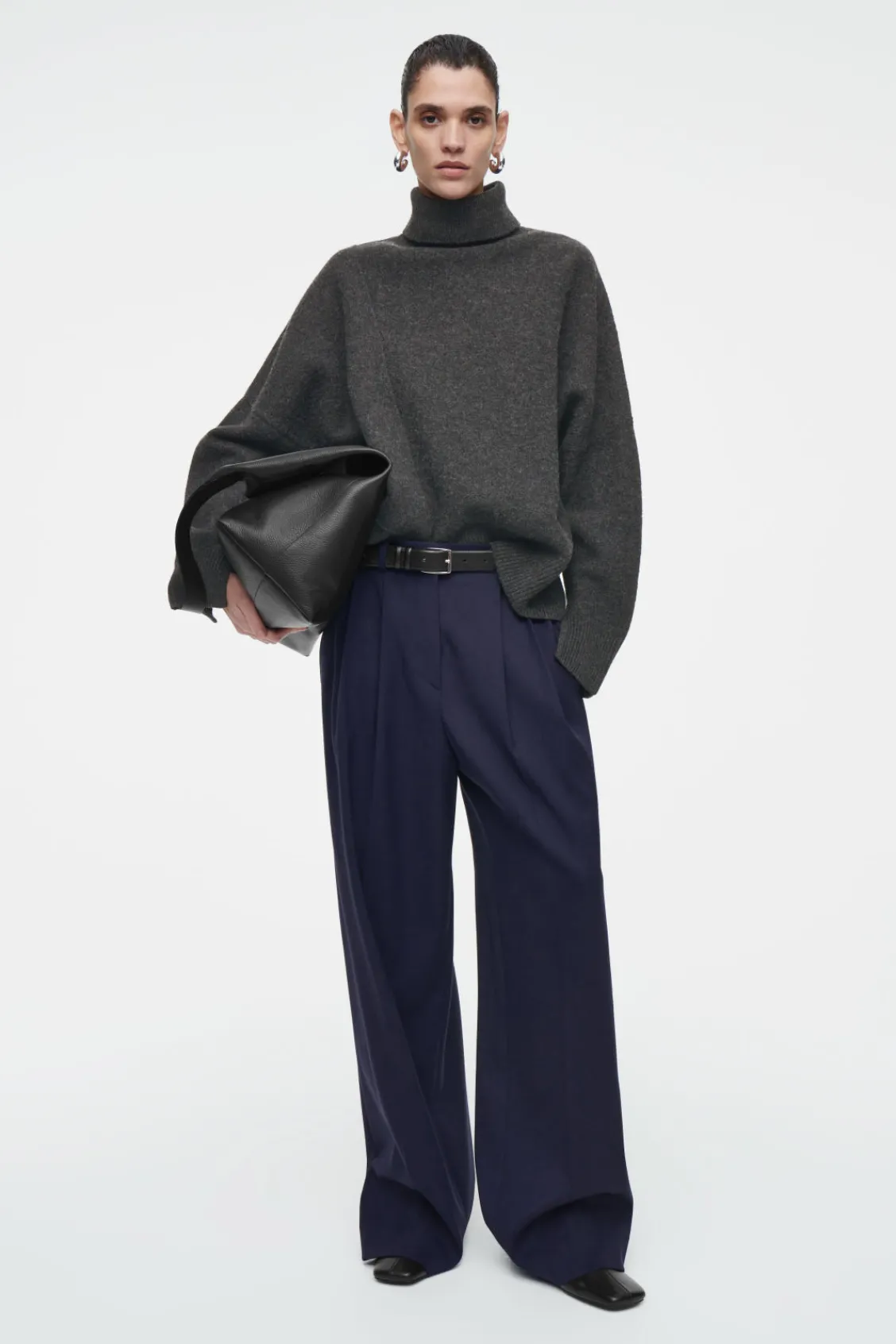 COS RELAXED TAILORED WOOL WIDE-LEG PANTS NAVY Discount