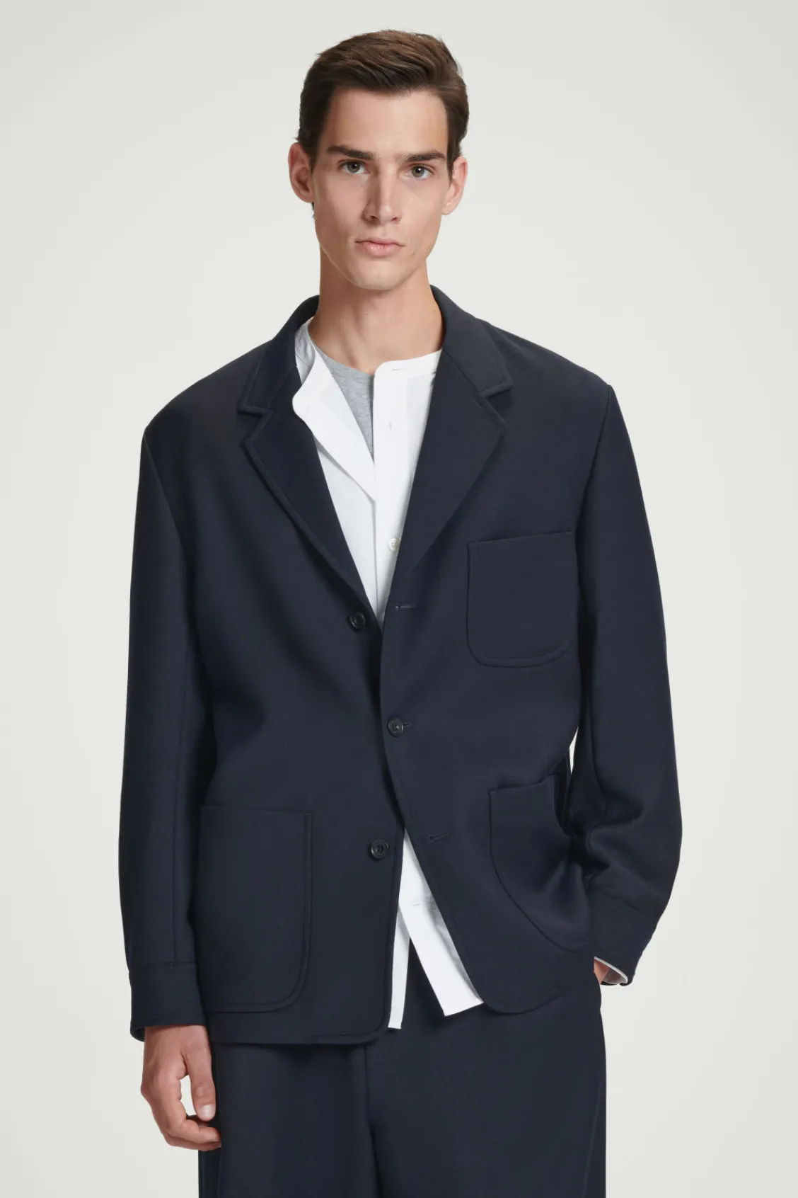 COS RELAXED UNSTRUCTURED MERINO WOOL-BLEND BLAZER NAVY Flash Sale