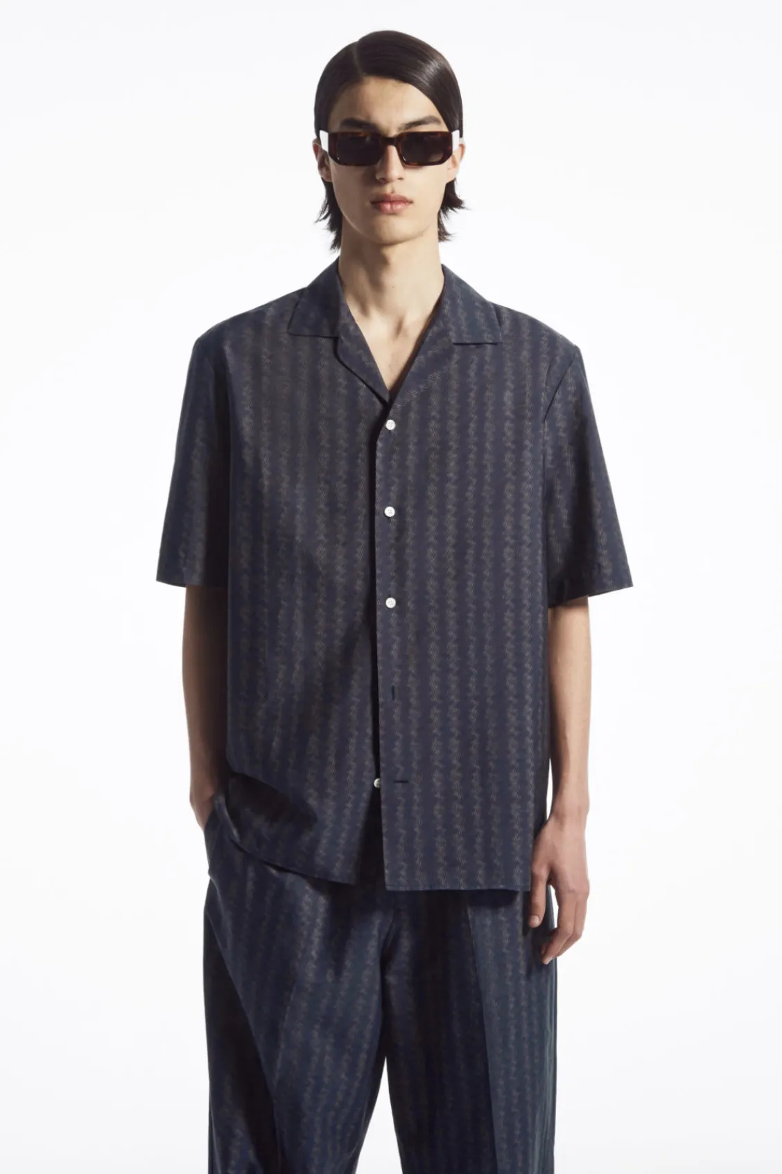 COS RELAXED ZIGZAG STRIPE COTTON SHIRT NAVY BLUE Outlet