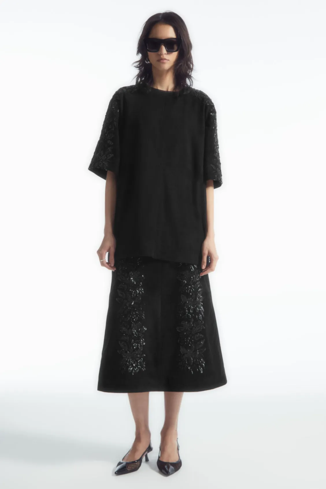 COS SEQUINED SUEDE T-SHIRT BLACK Outlet