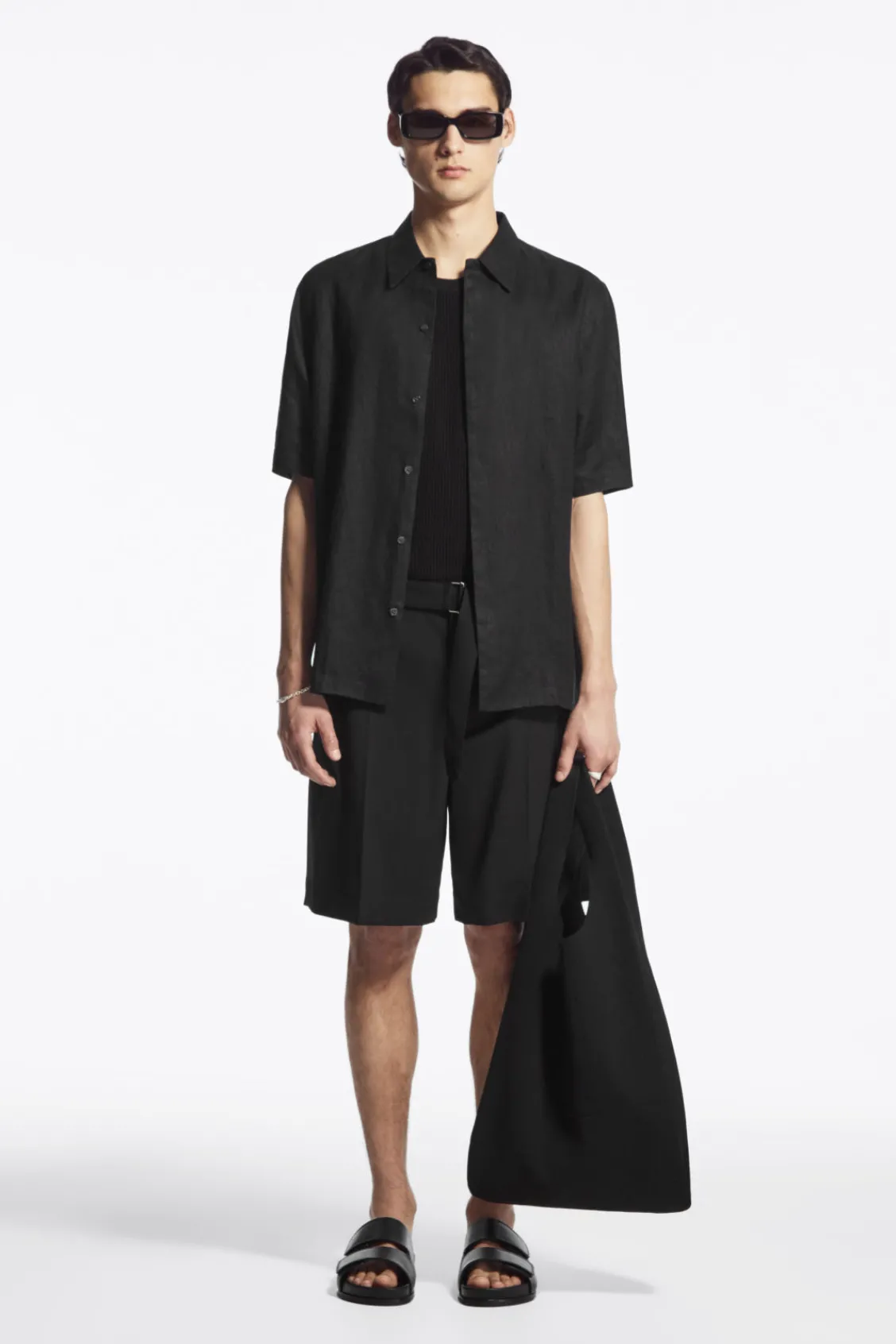 COS SHORT-SLEEVED LINEN SHIRT BLACK Clearance