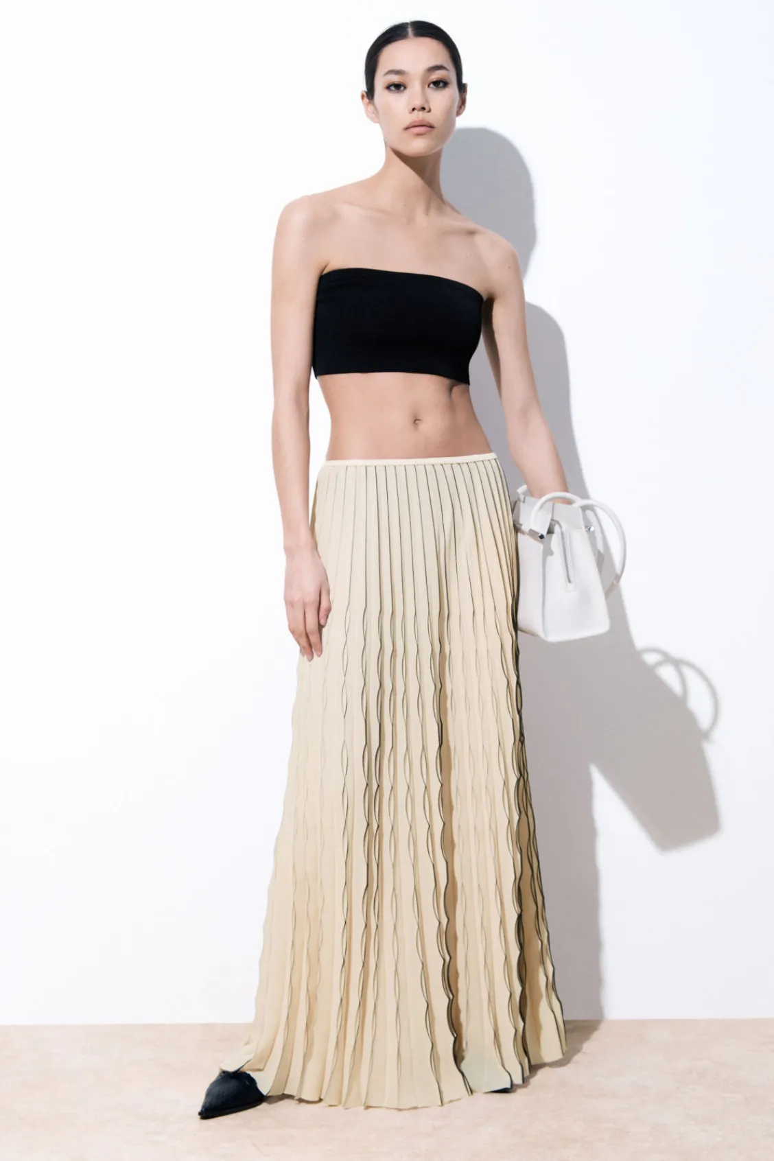 COS THE CLEAN KNITTED BANDEAU BLACK Fashion