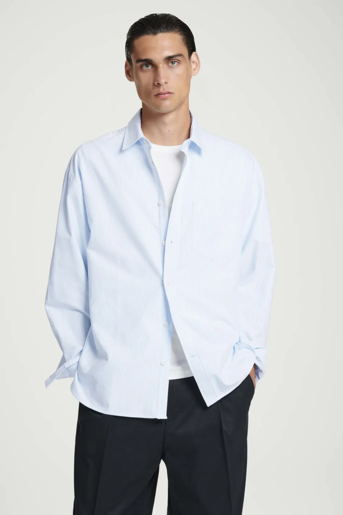 COS WIDE OVERSIZED COTTON OXFORD SHIRT BLUE / PINSTRIPED Store